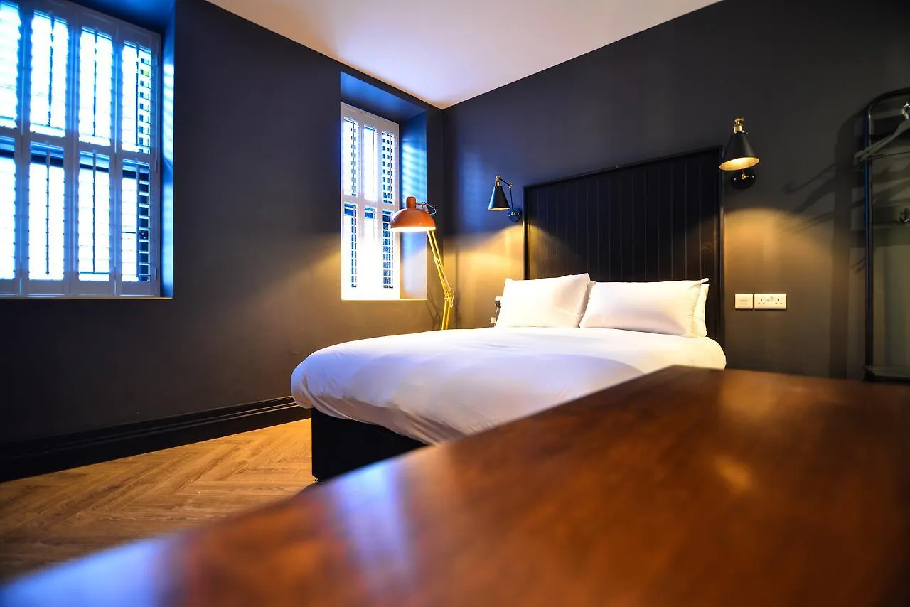 The Continental Boutique Residence Galway 0*,