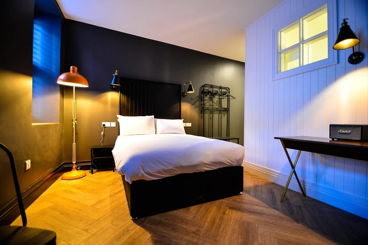 Värdshus The Continental Boutique Residence Galway