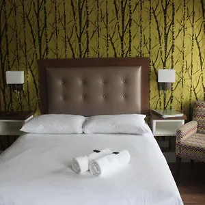 Bed & Breakfast St. Judes, Galway