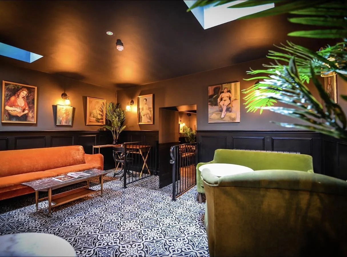 The Continental Boutique Residence Galway 0*,
